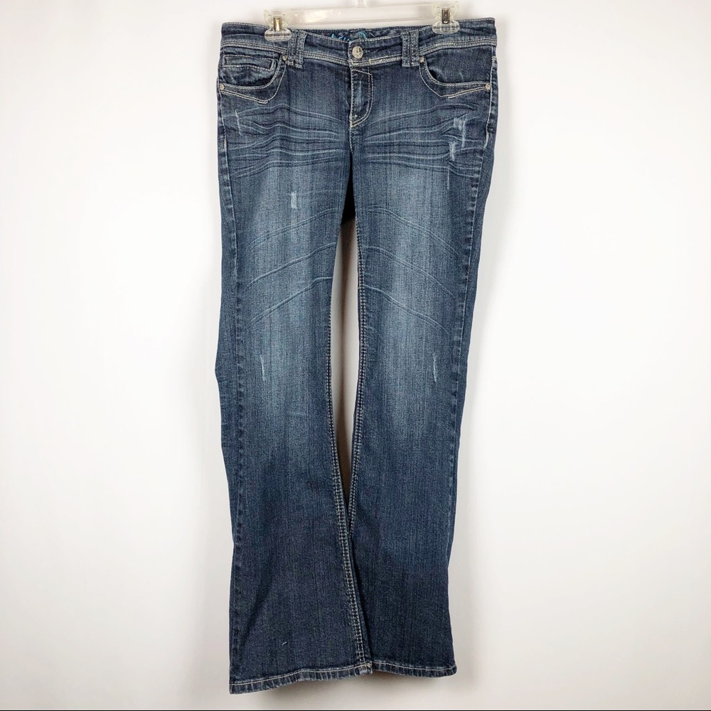 Ariya Jeans